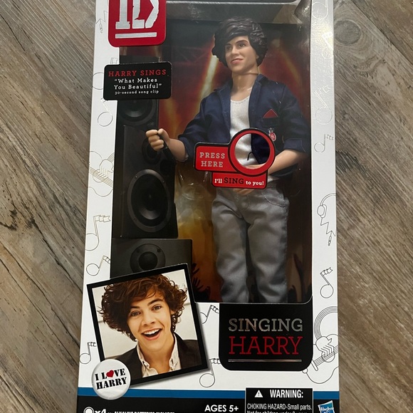 1D Singing Harry Styles Doll One Direction - Picture 1 of 3